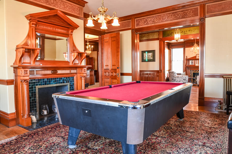 Pool Room (3)